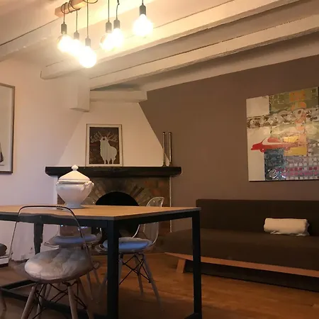 Toit Terrasse מנטון