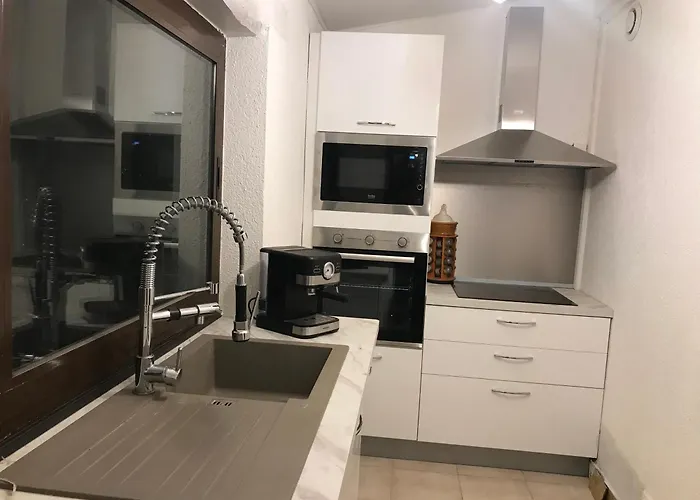 Toit Terrasse * Μεντόν